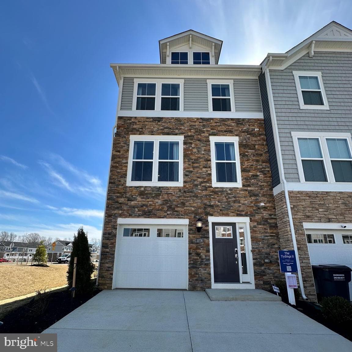 11020 Barnard Pl photo 1