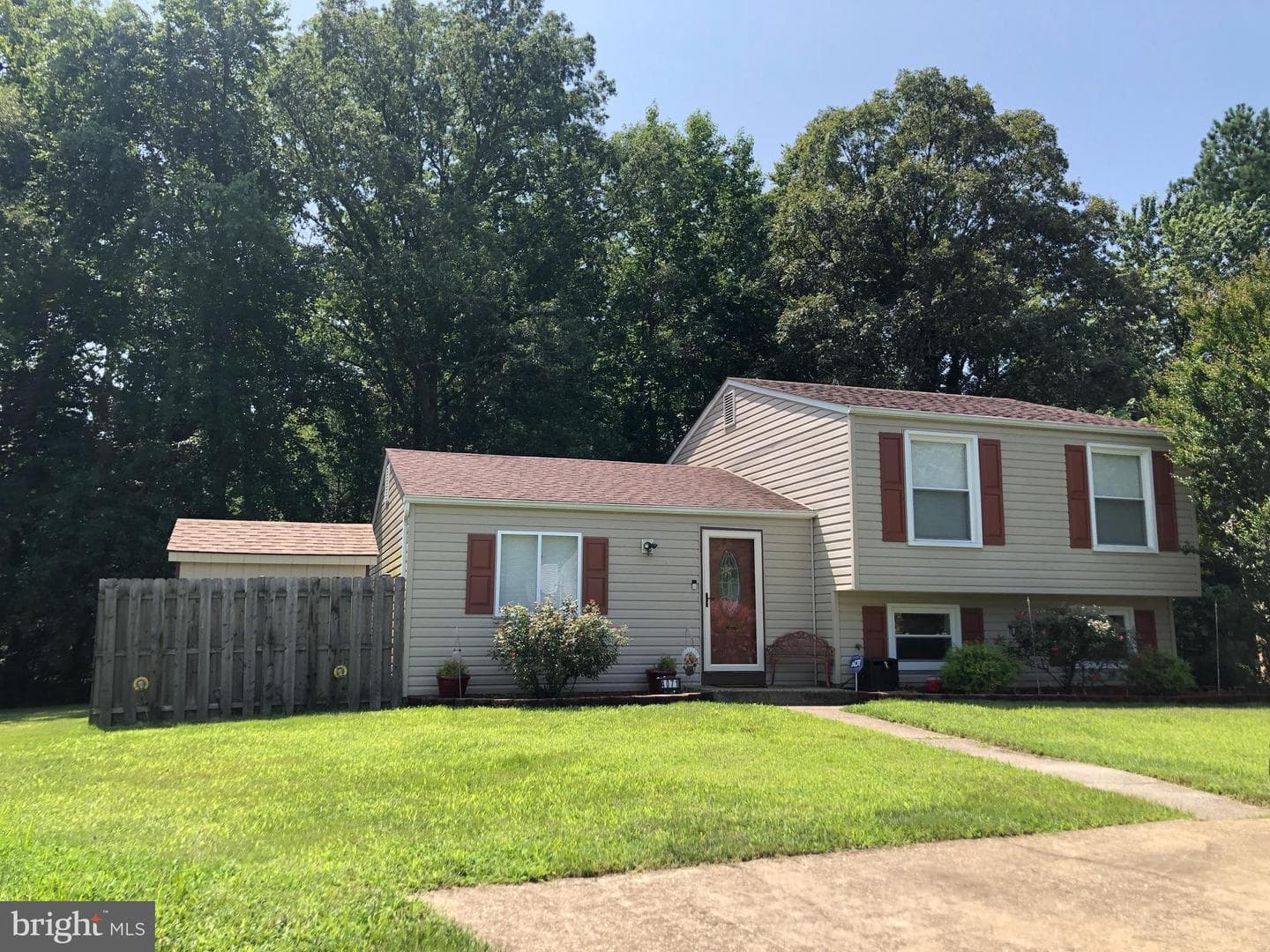 4071 Powell Court photo 1