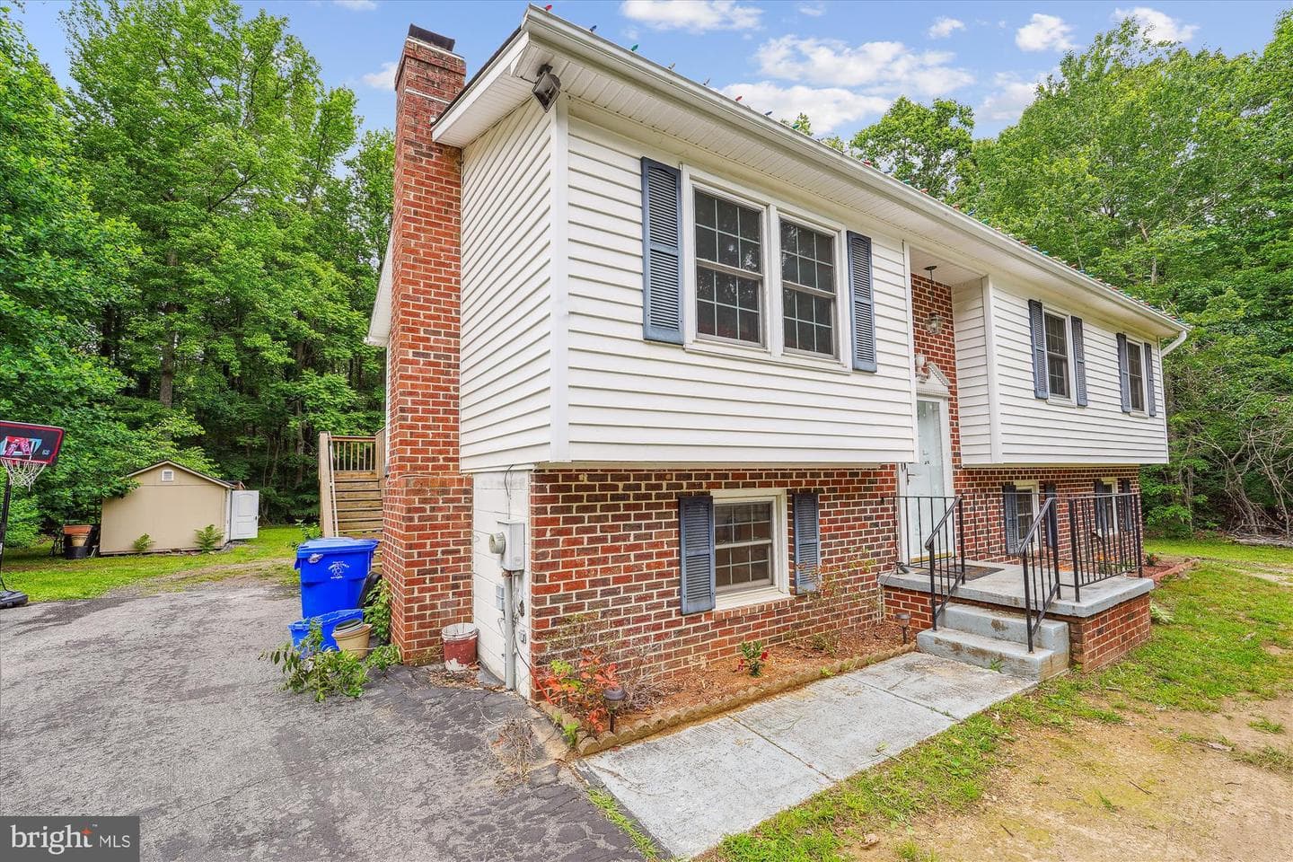 9850 Sylvan Turn photo 1