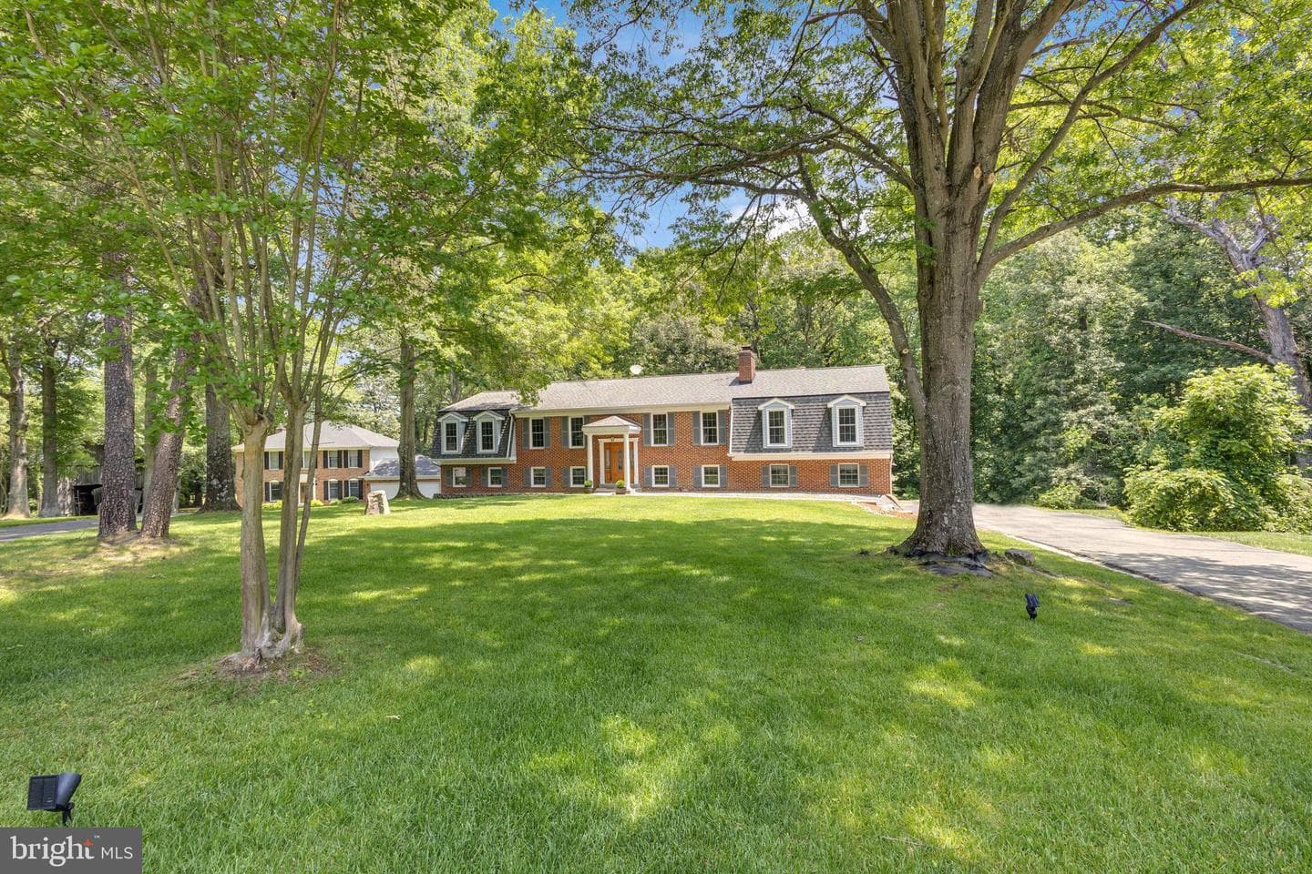 4602 Hunters Ridge Court photo 1