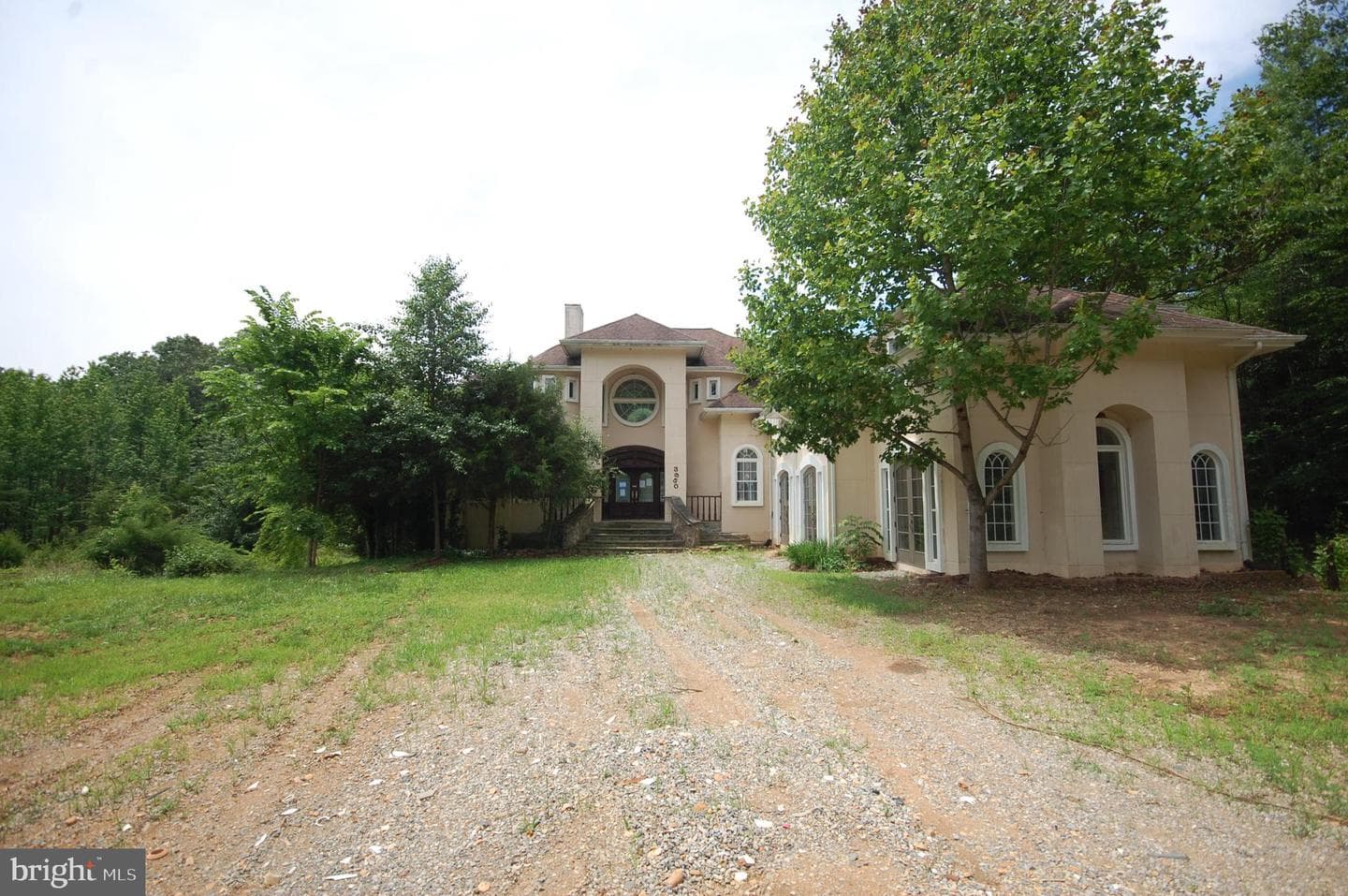 3950 Crestwood Place photo 1