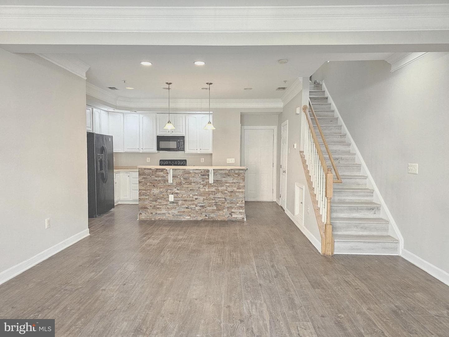 327 Munahan Circle photo 1