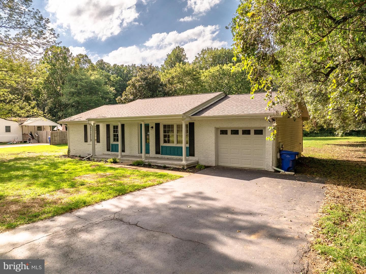9618 Oriole Lane photo 1