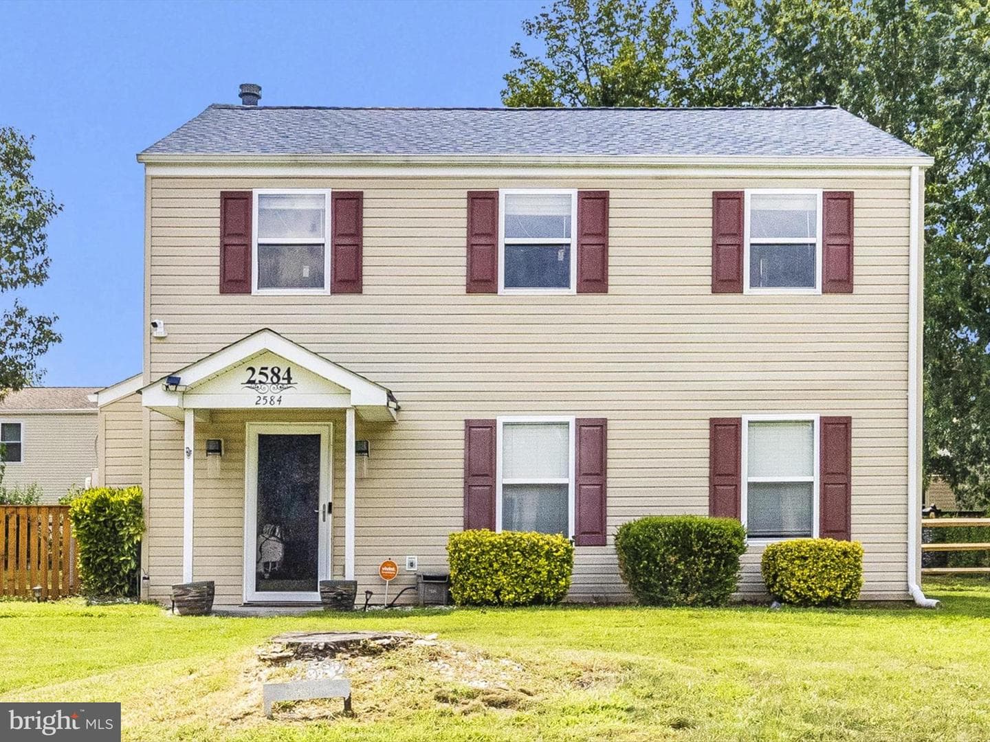 2584 Sussex Court