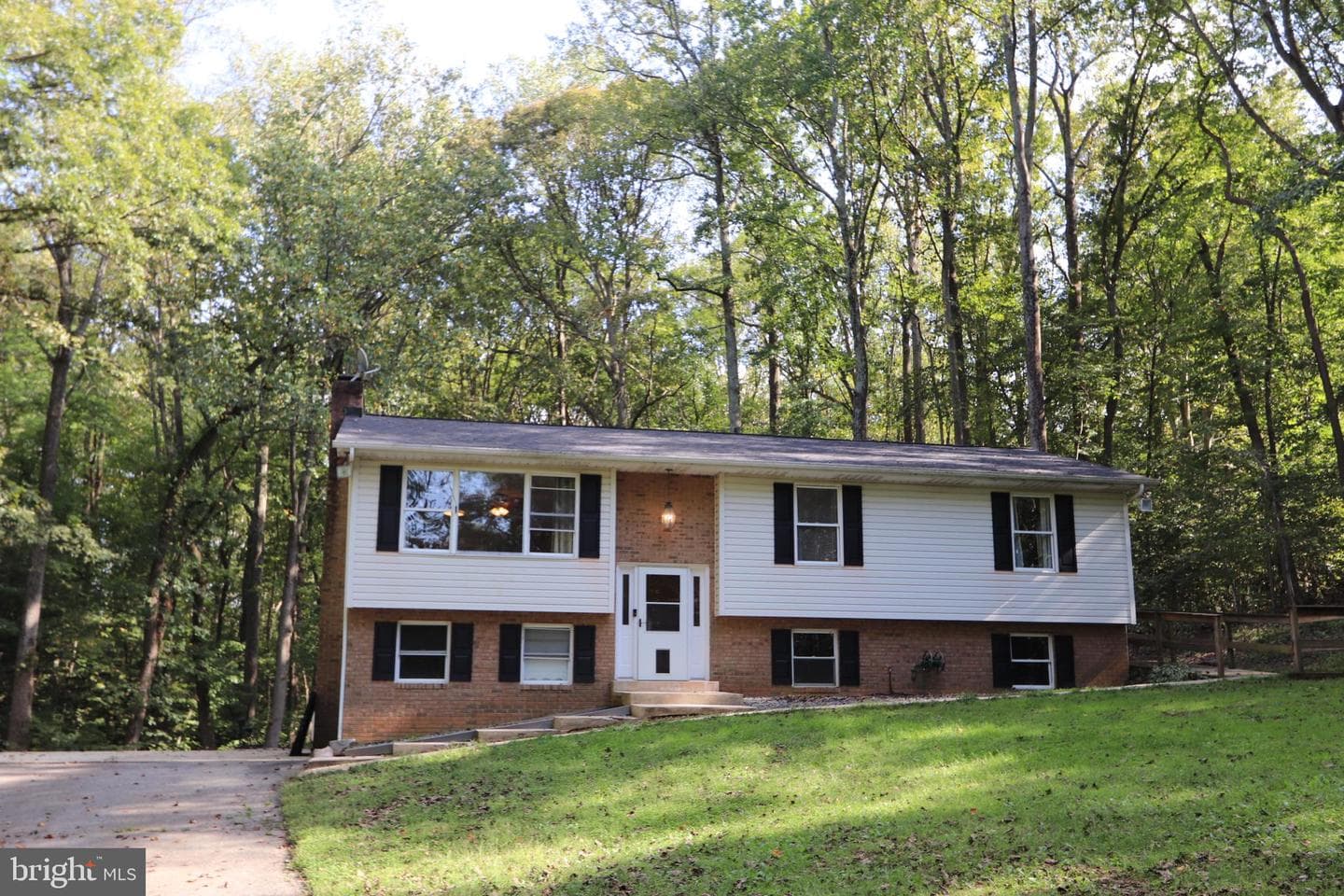 8798 Gunston Road photo 1