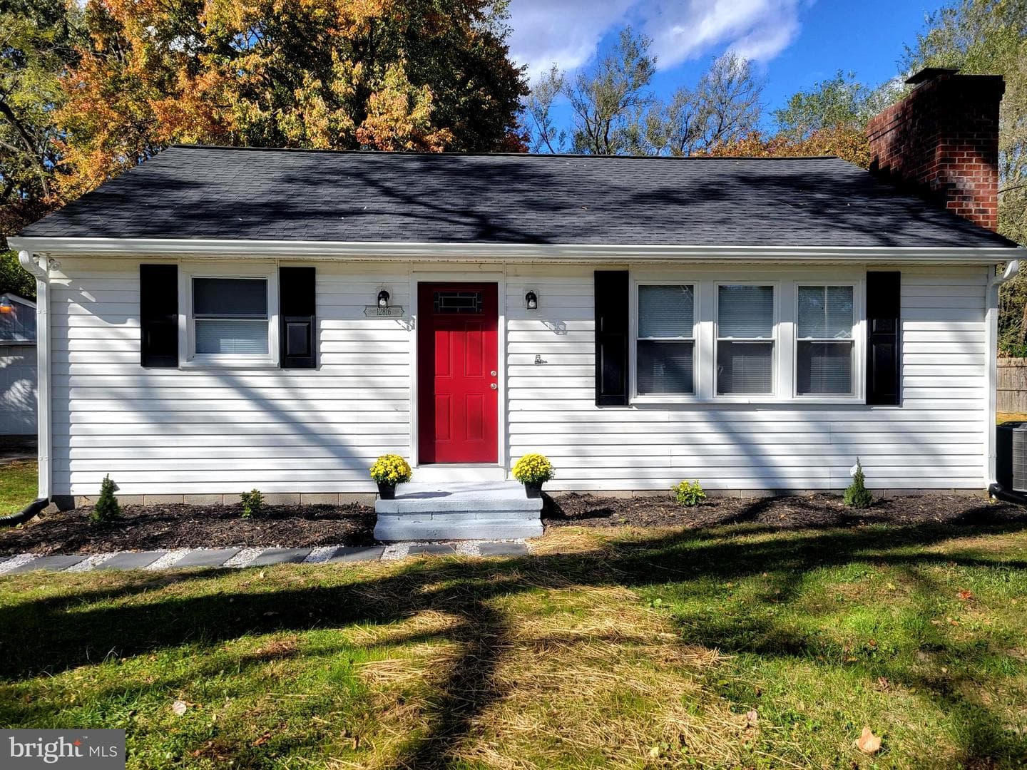 12816 Thompson Drive photo 1