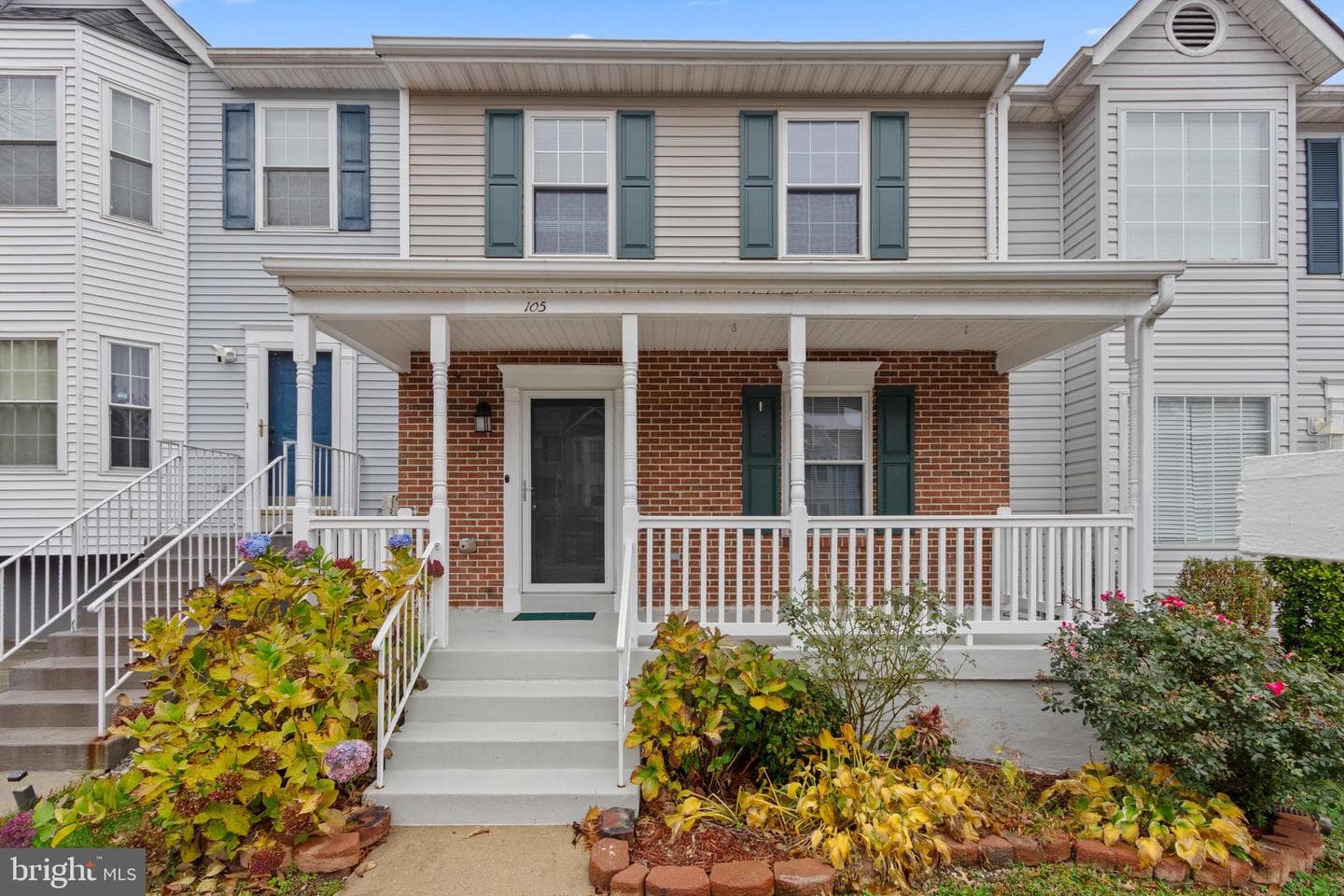 105 Palmetto Court photo 1