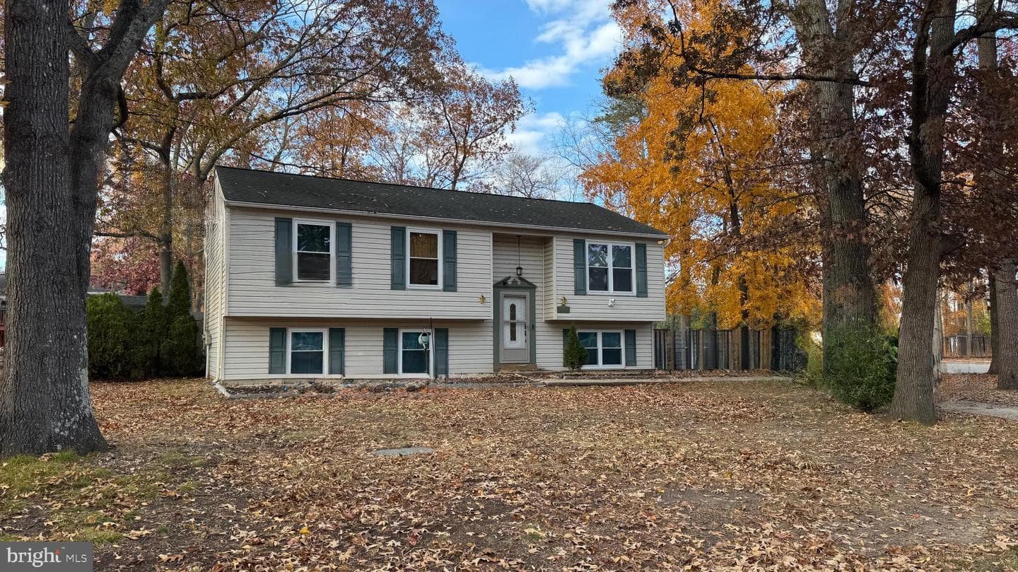 5213 Vaughan Court photo 1