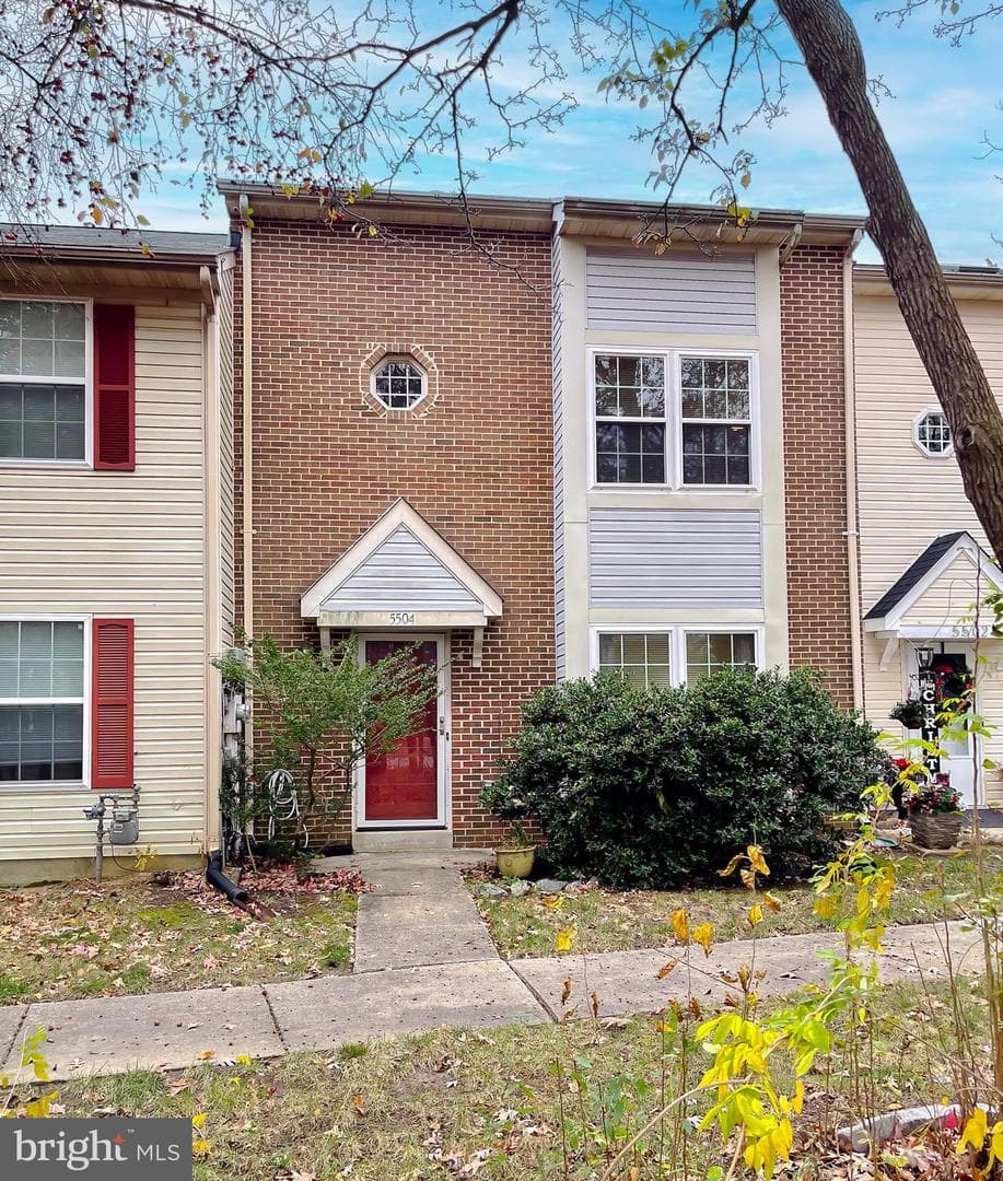 5504 Irish Lord Place photo 1