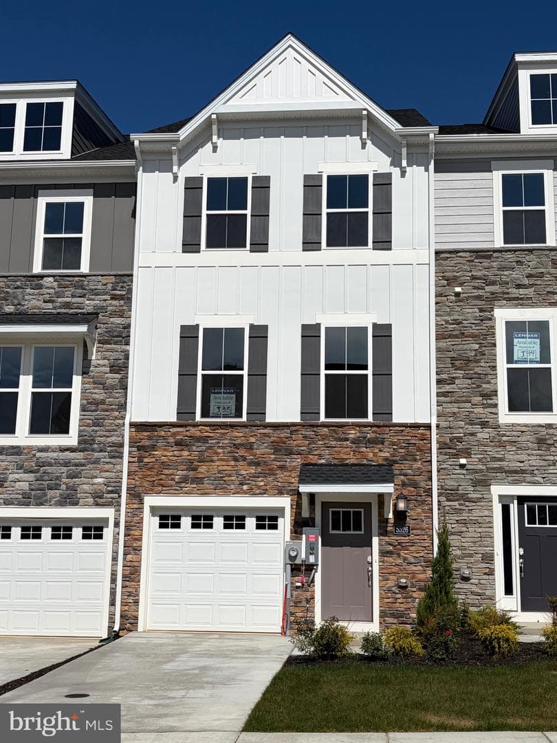 5526 Aberdeen Place photo 1