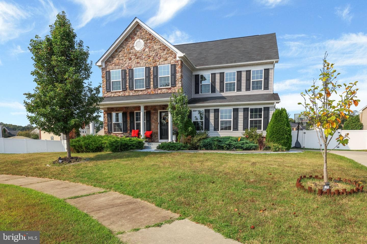 107 Gleaning Court photo 1