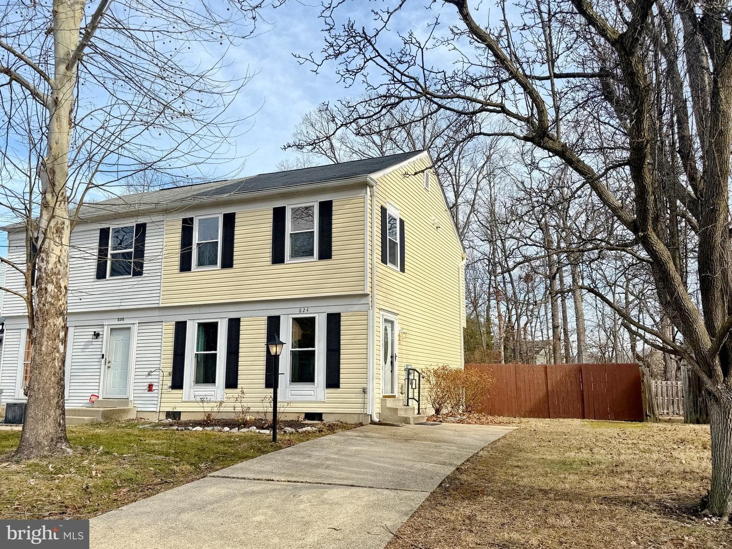 824 Indian Head Avenue photo 1