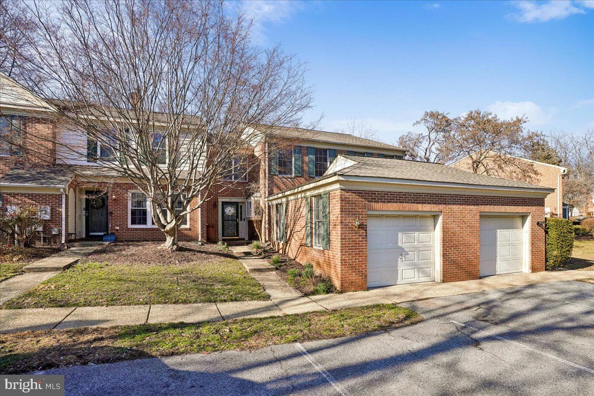 112 Huckleberry Drive photo 1