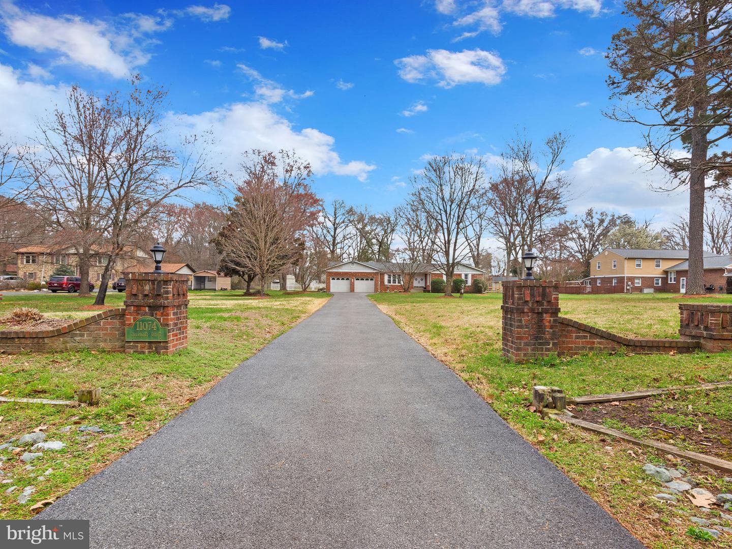 11074 Ellinger Drive photo 1