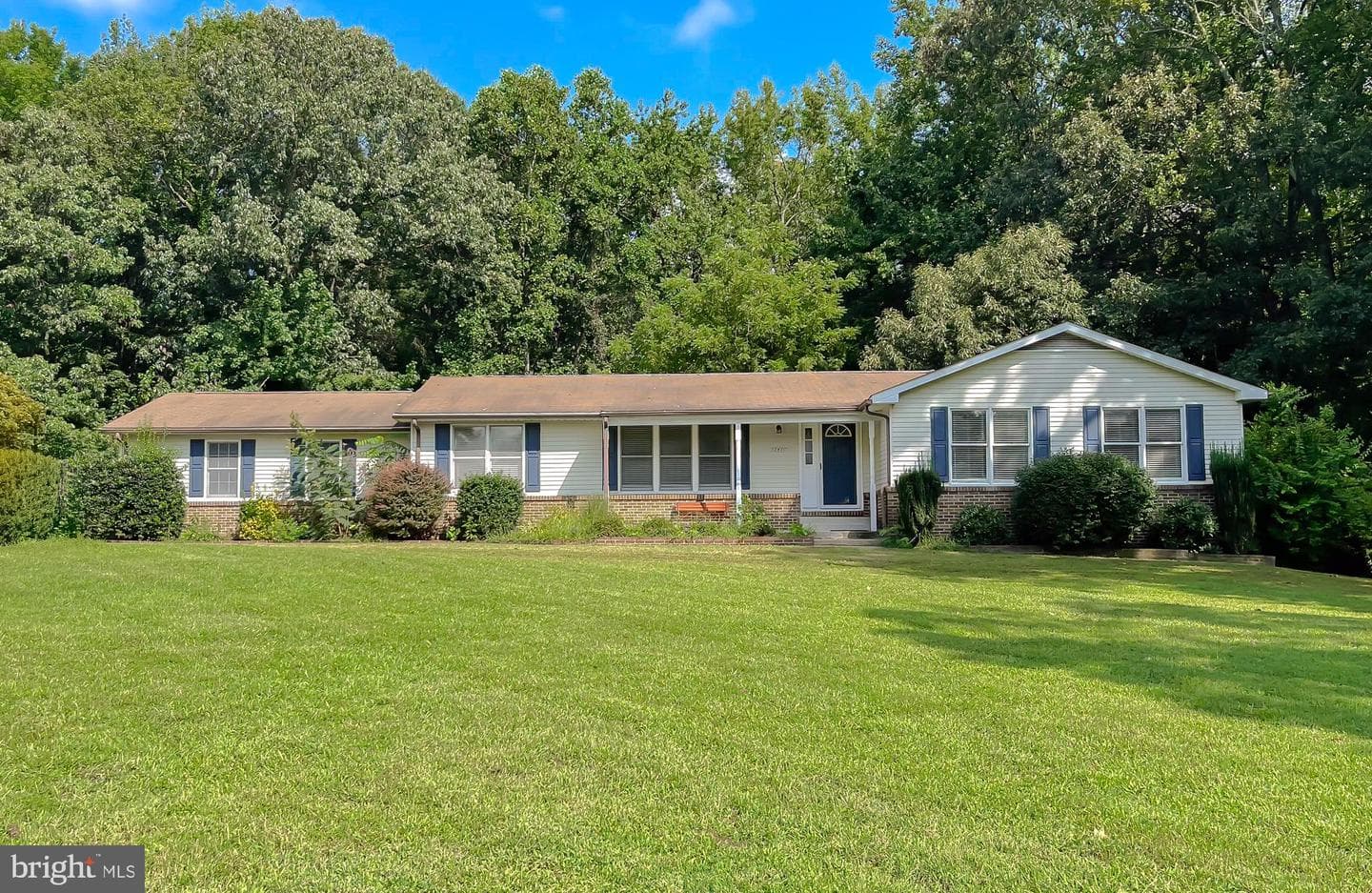 12400 Popes Creek Road photo 1