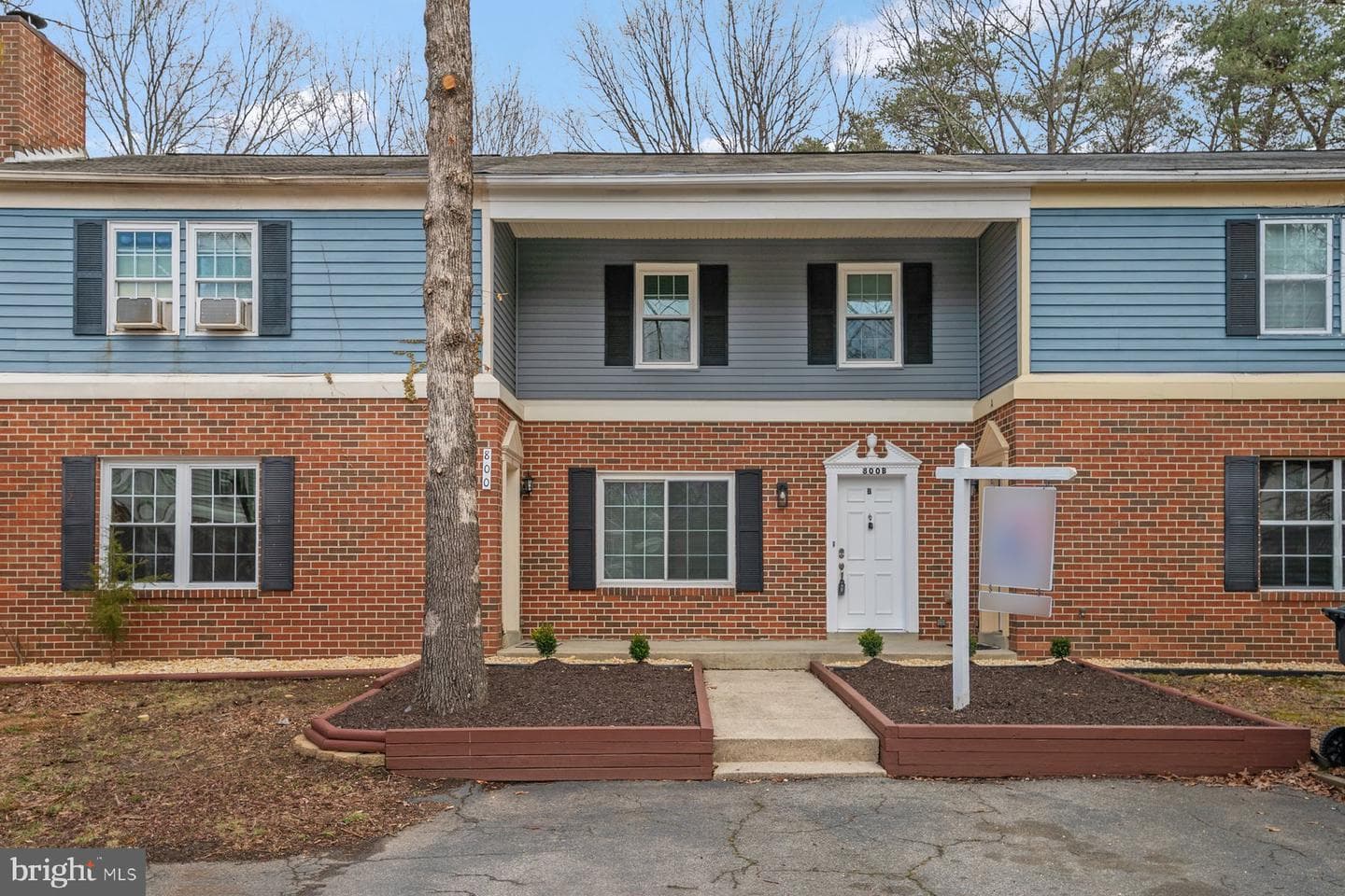 800 Larkspur Court #7b photo 1