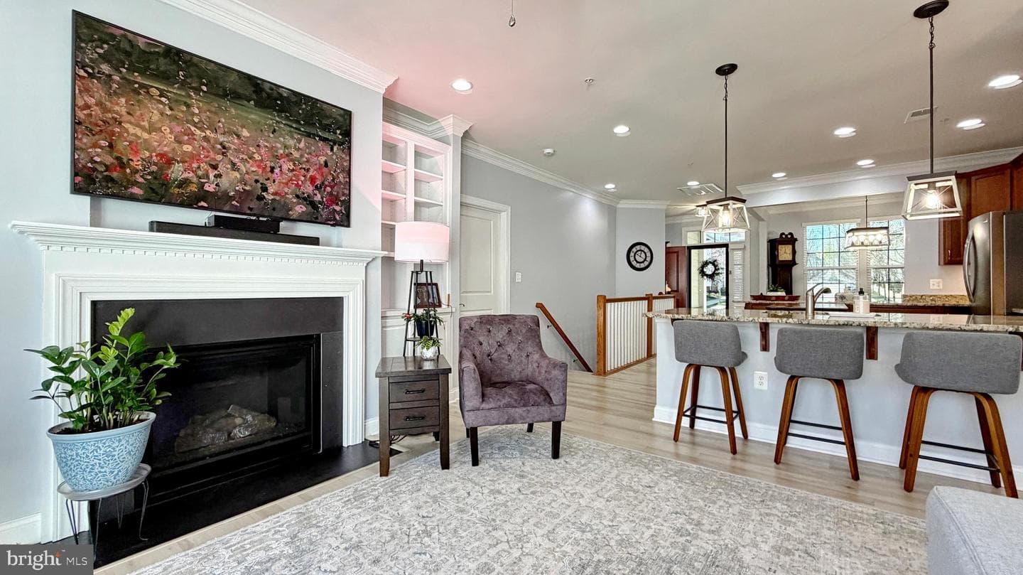 30 Steeplechase Drive