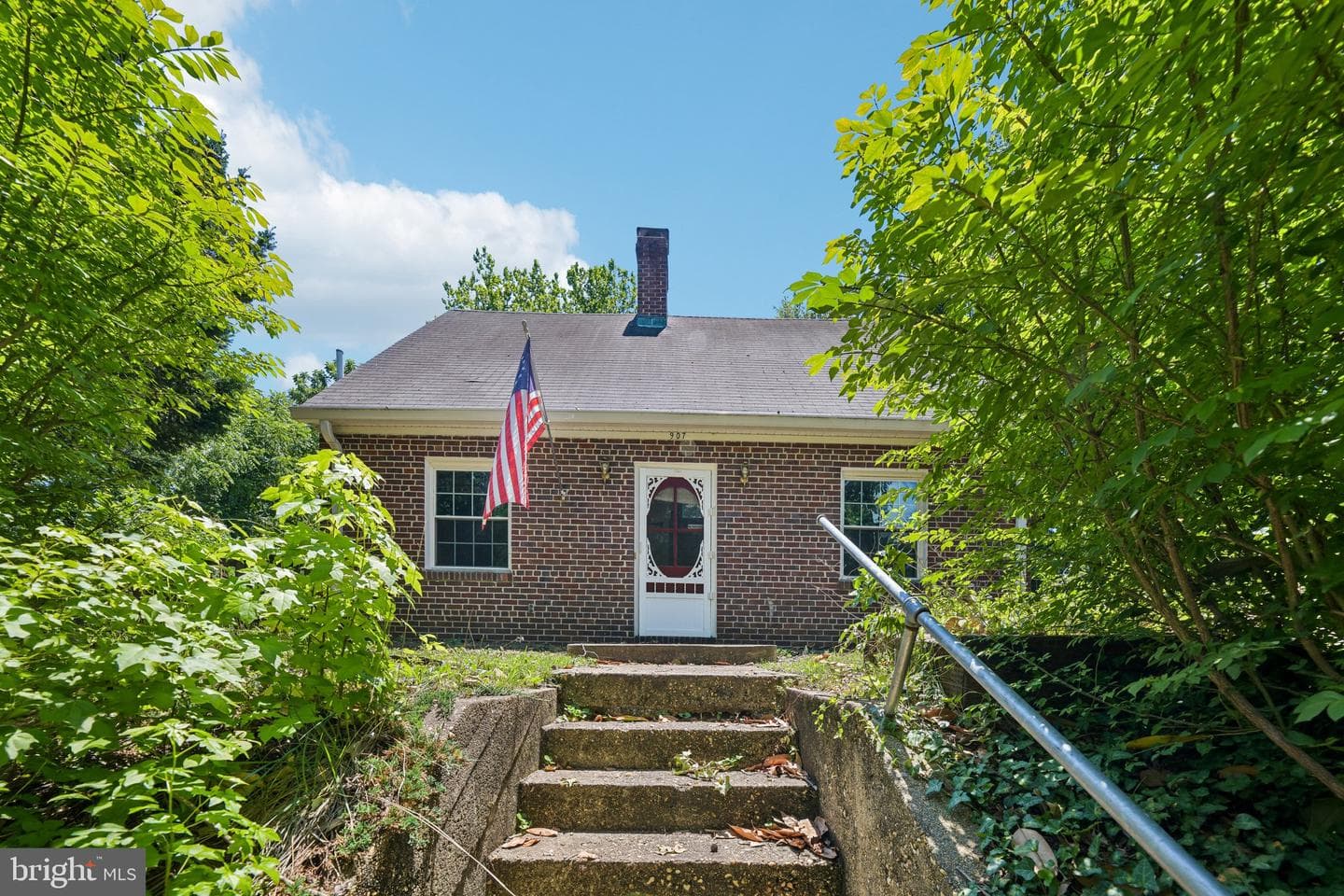 907 Charles Street, La Plata