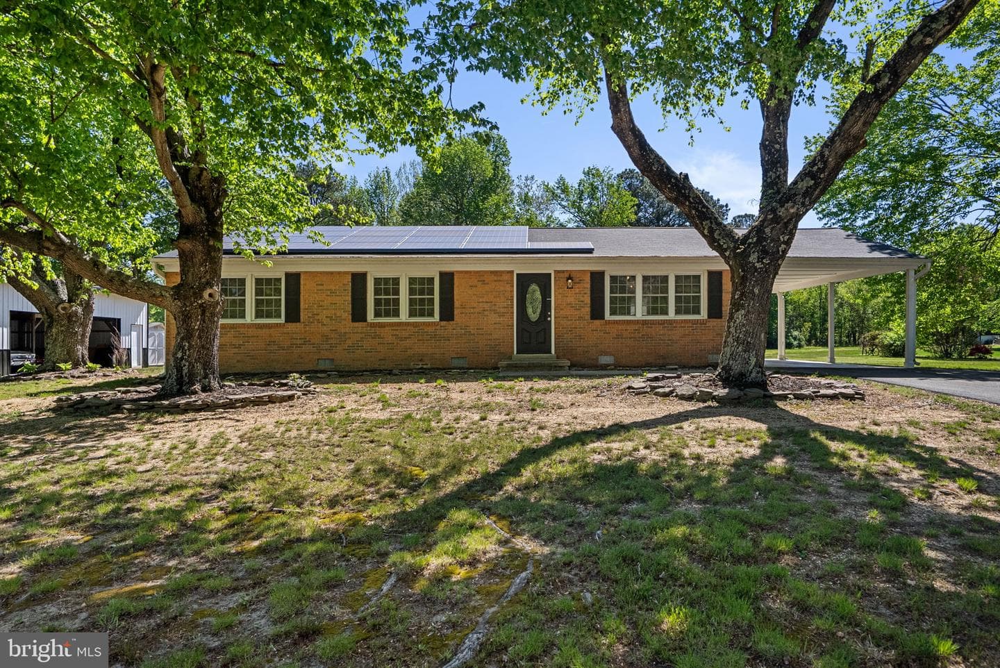5032 Gallant Green Road photo 1