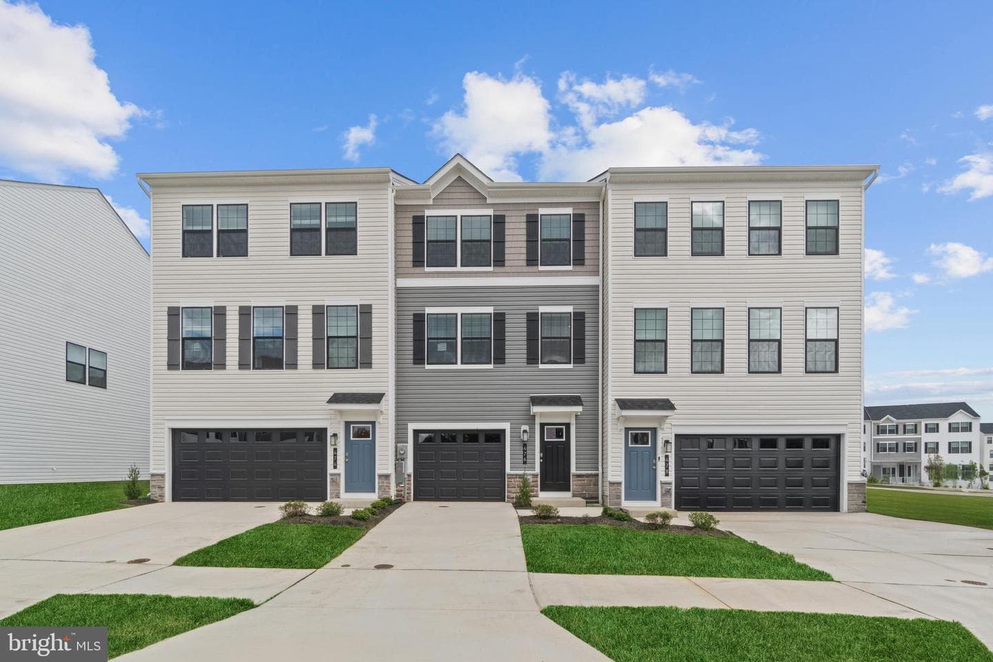 216 Soft Rush Lane photo 1