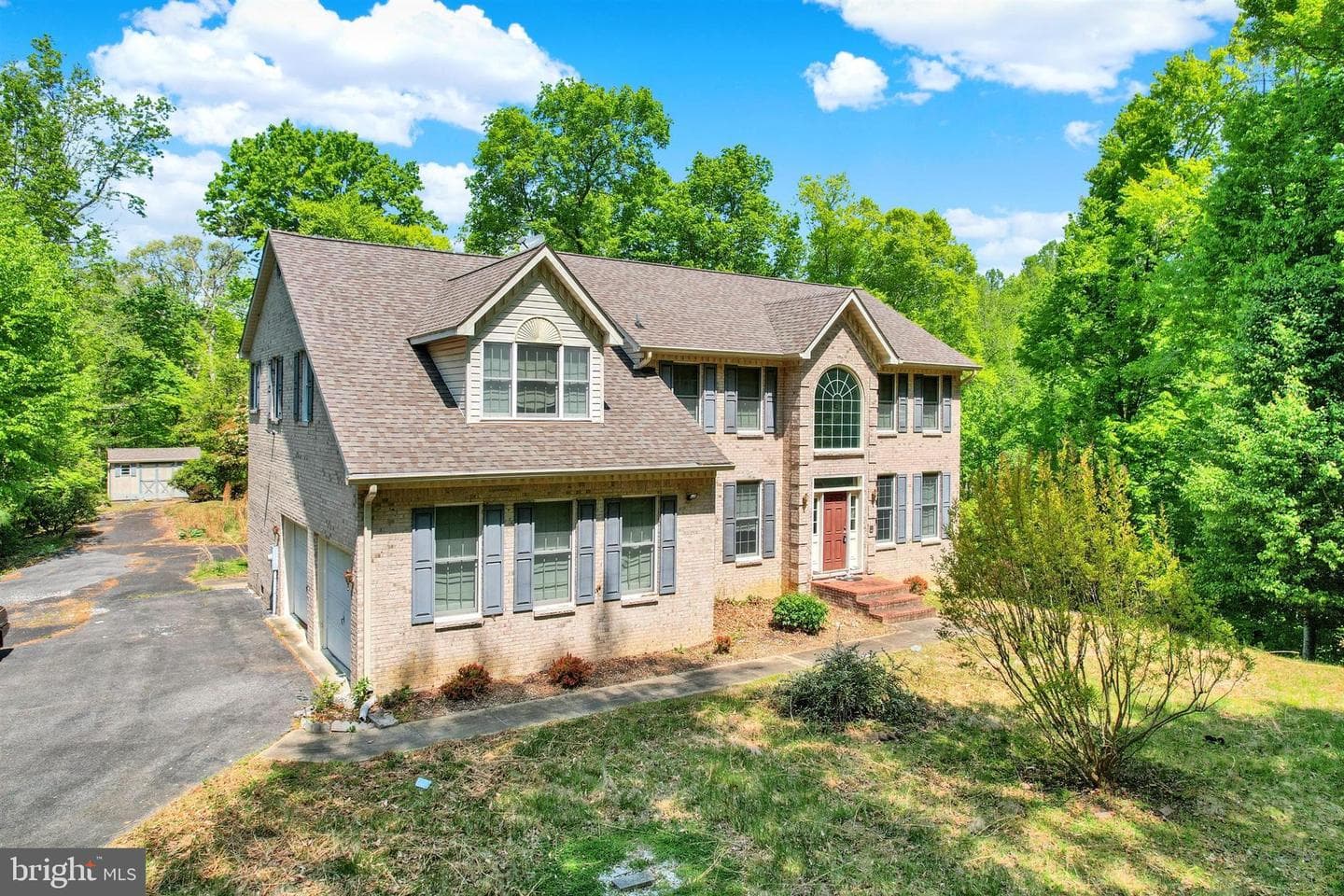 16896 Driftwood Place photo 1