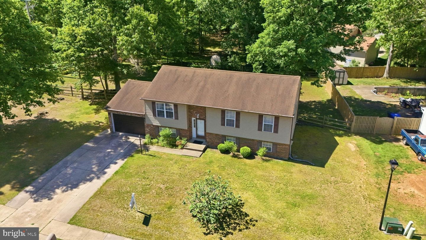 3651 Sassafras Drive