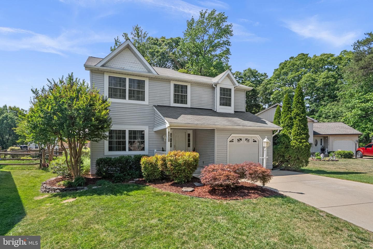 6830 Raccoon Court
