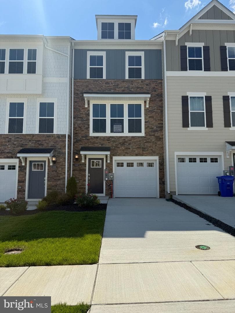 5567 Marksburg Place