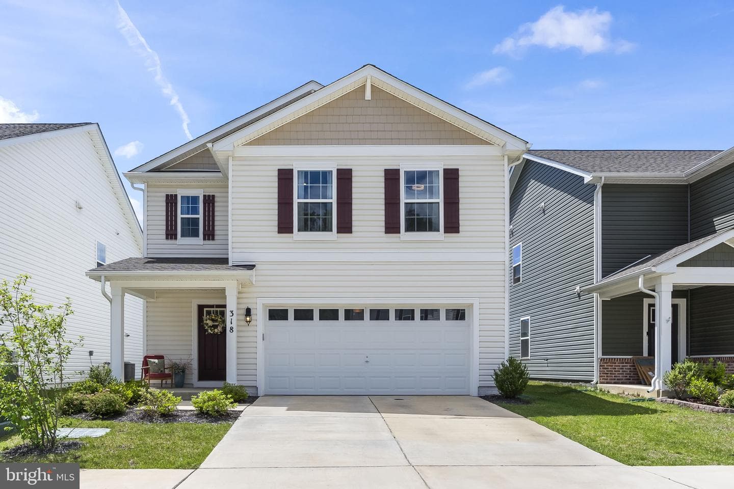 318 Forest Edge Ave