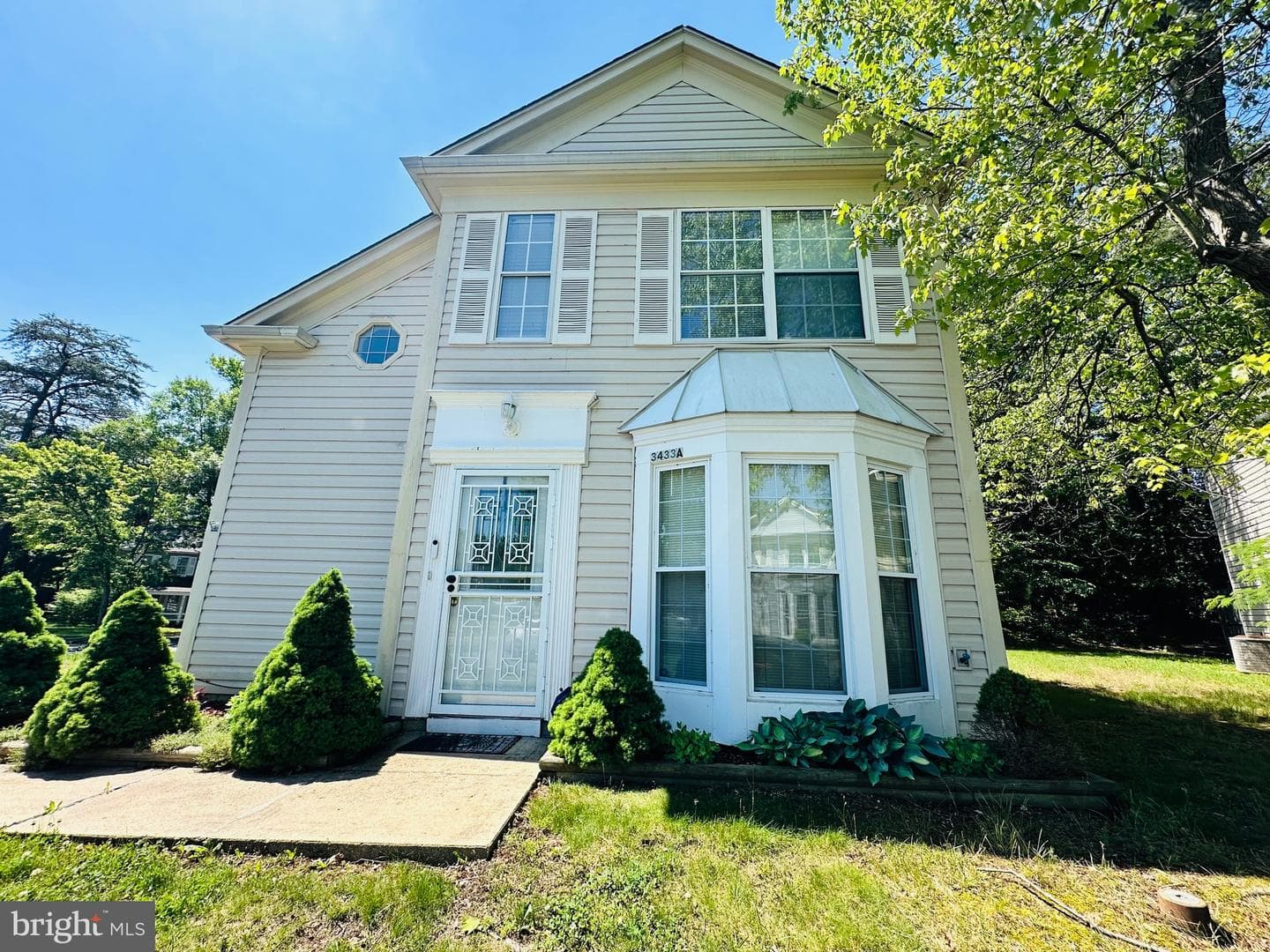 3433 Azalea Place photo 1