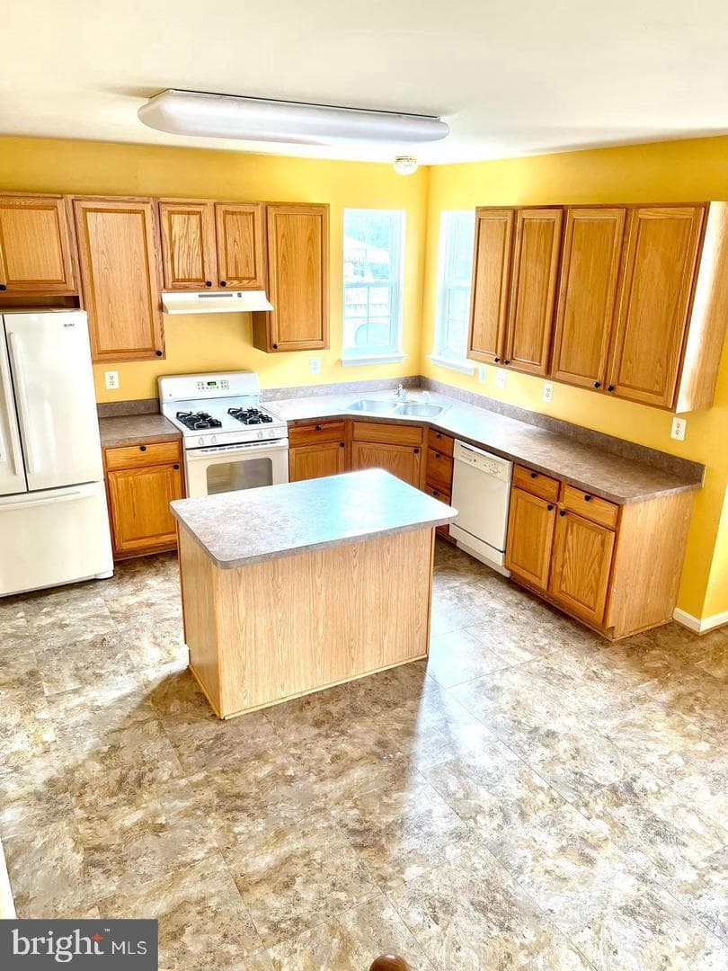 10017 Wamsley Court, White Plains