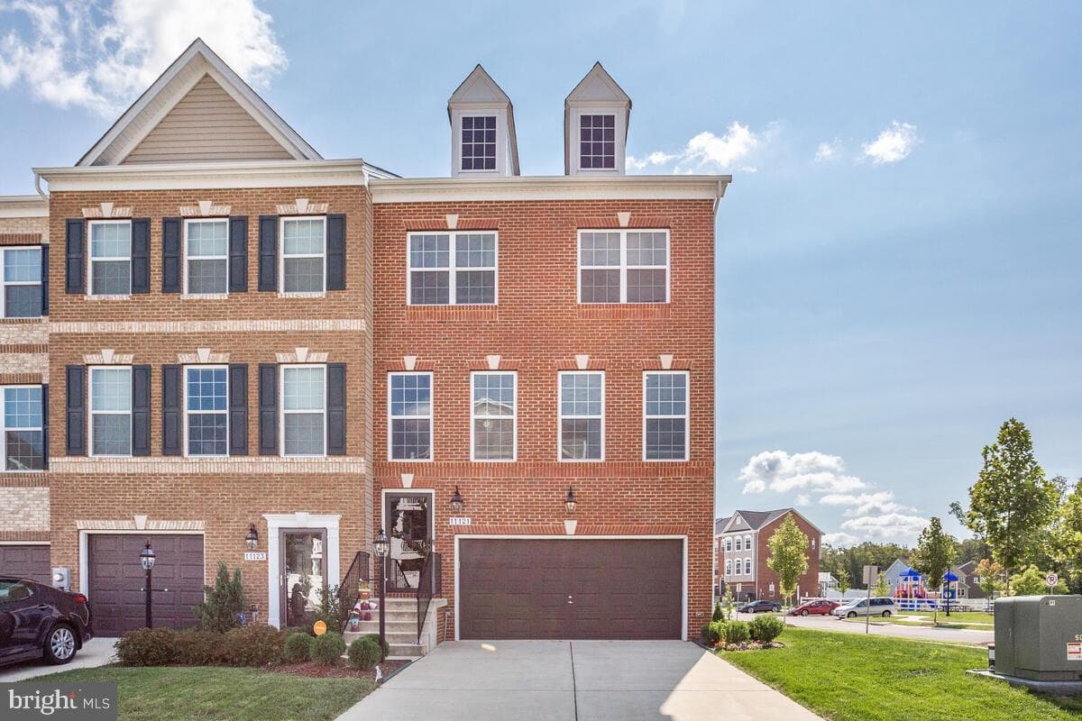 11121 Southport Place, White Plains