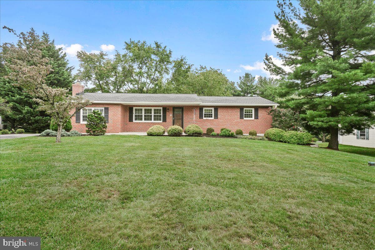 5317 Pommel Drive photo 1