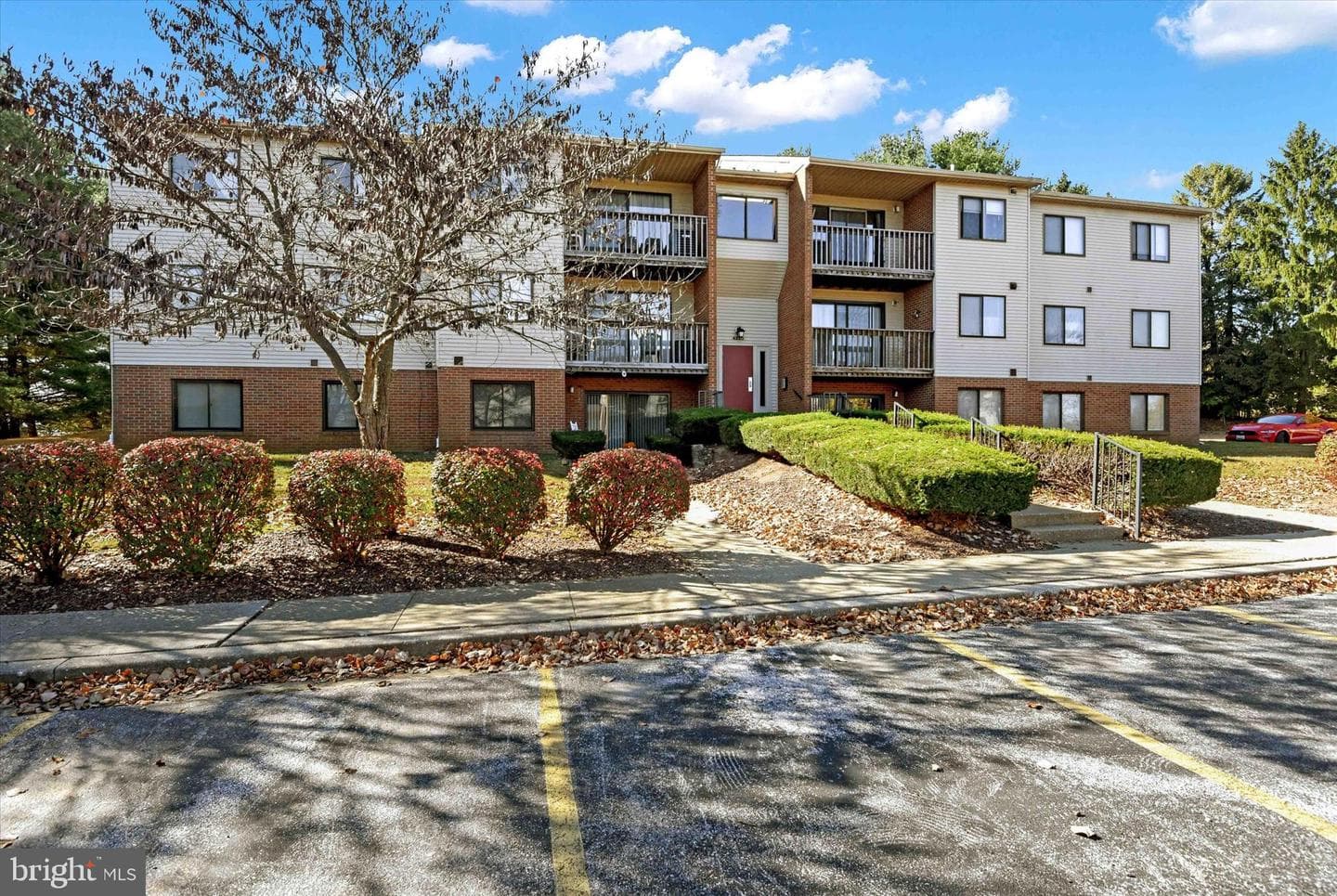 4230 Crystal Court #3c photo 1