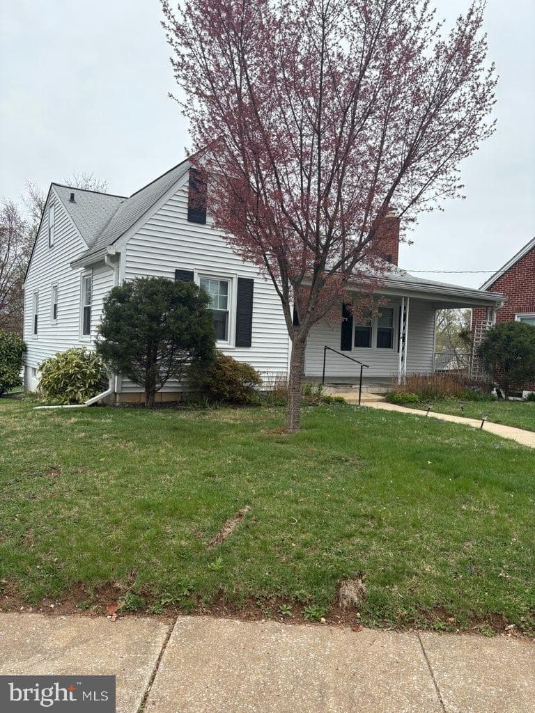16 Kemper Avenue photo 1