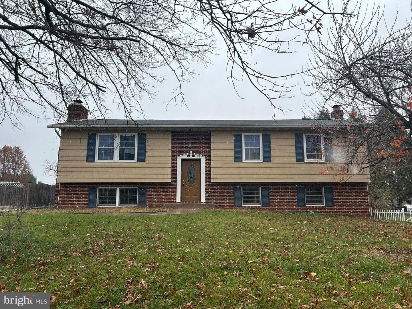 329 Roberts Mill Road photo 1
