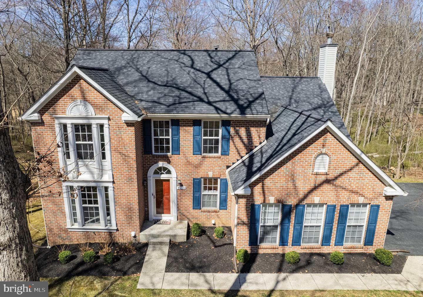 5810 Artisan Drive photo 1
