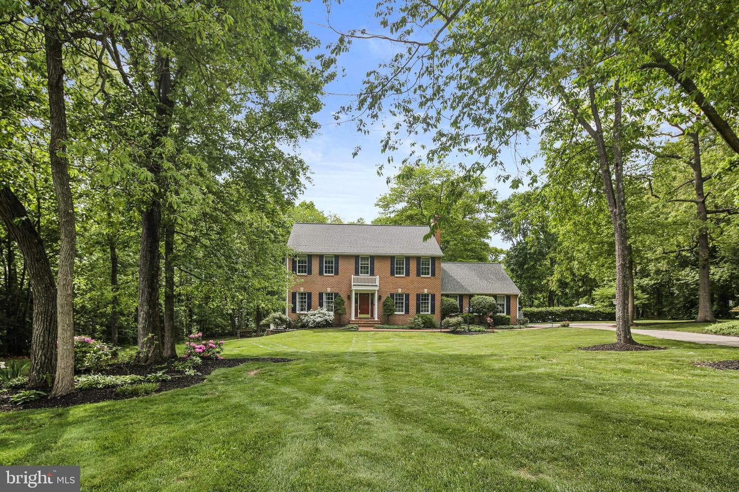 2404 Fairway Oaks Court photo 1