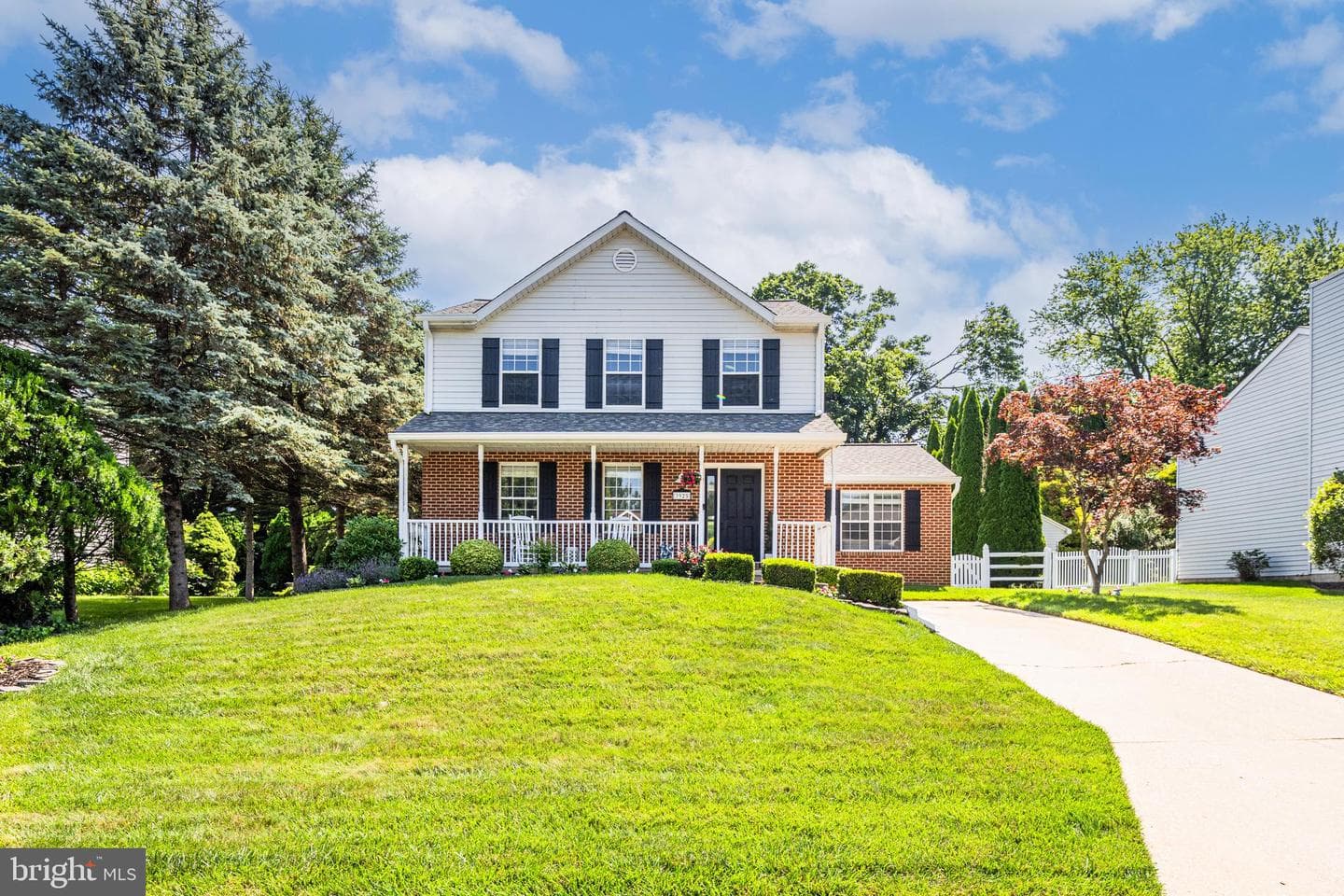 3925 Brittany Lane photo 1