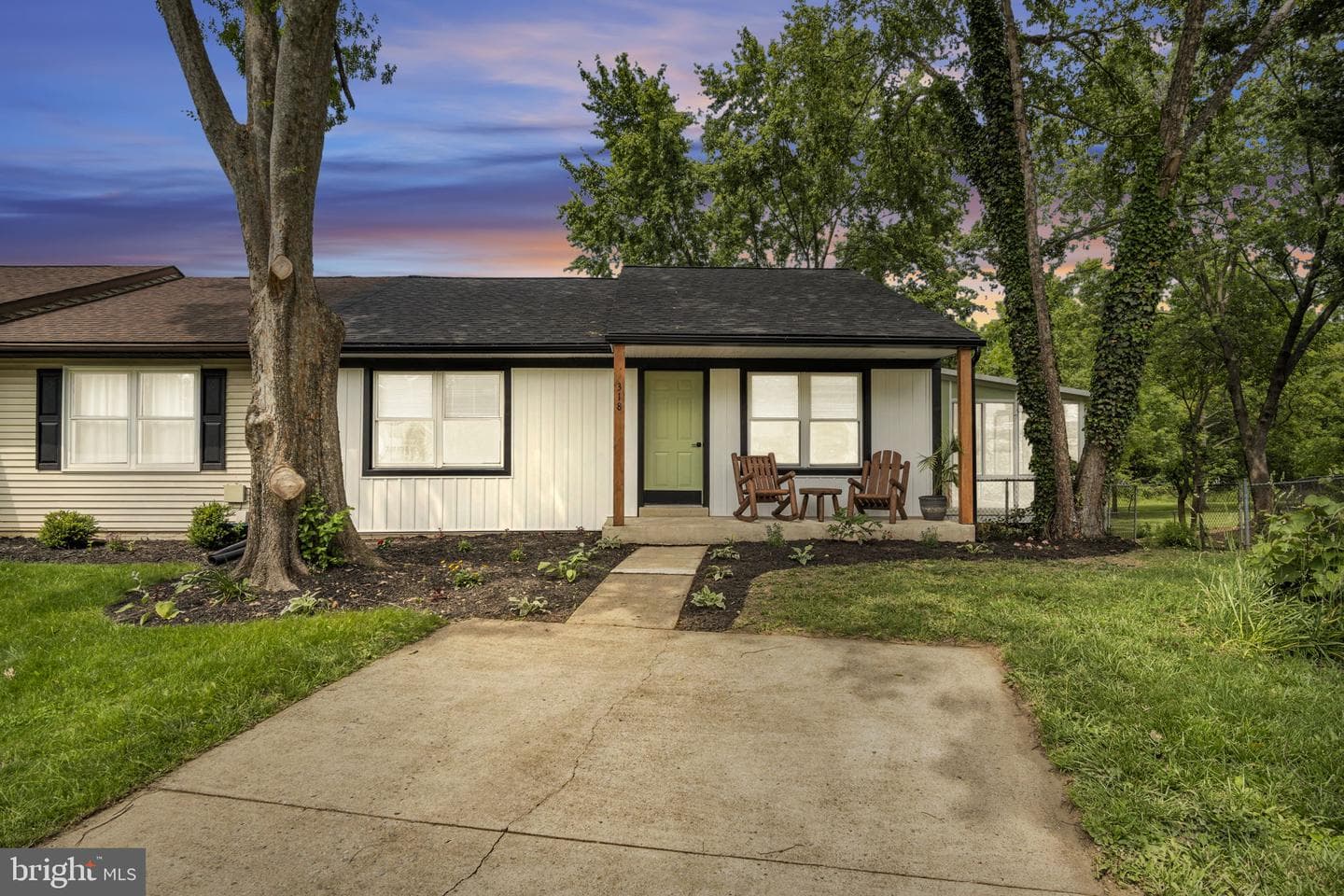 318 Mayfield Court photo 1