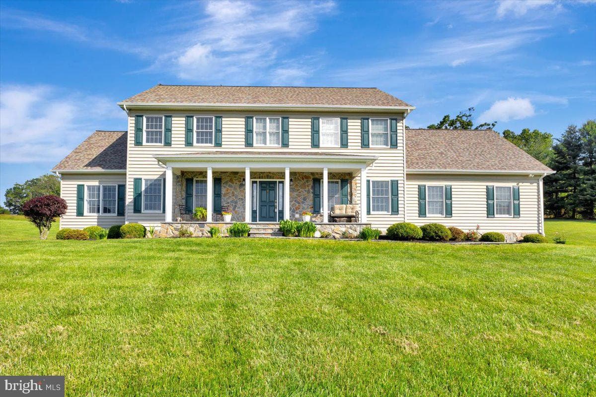 568 Turf Farm Drive photo 1