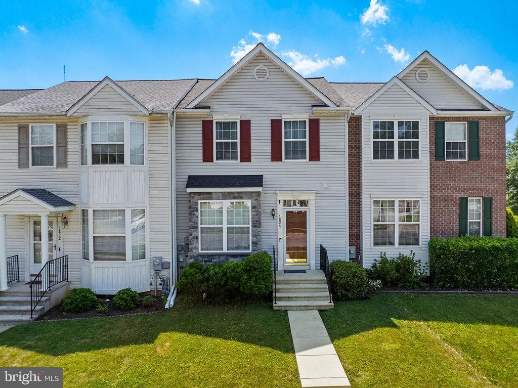 1824 Upper Forde Lane photo 1