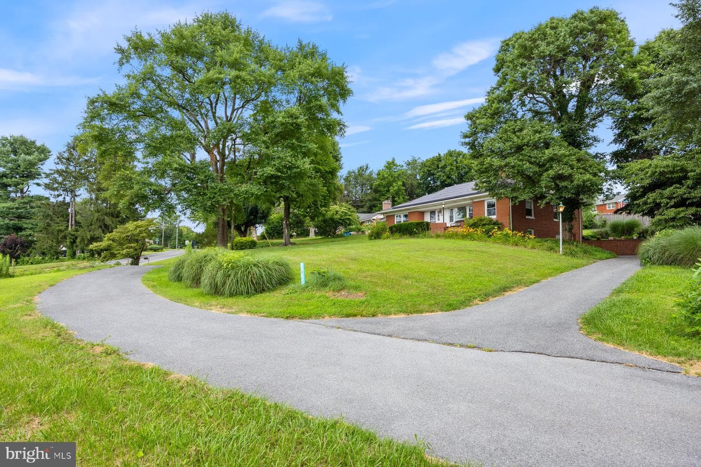 340 Mary Avenue photo 1