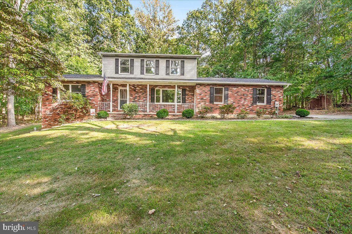 355 Nathans Drive photo 1