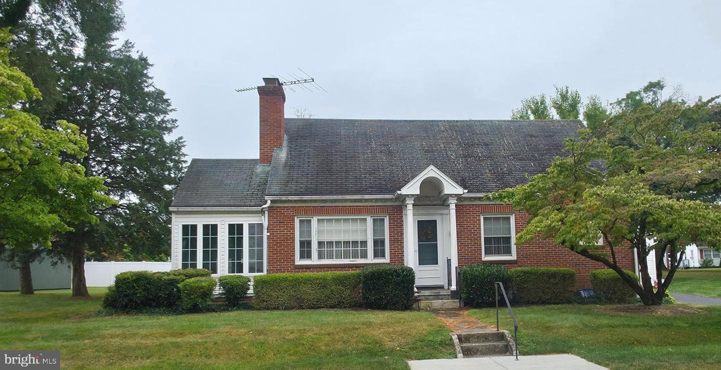 322 Roberts Mill Road photo 1