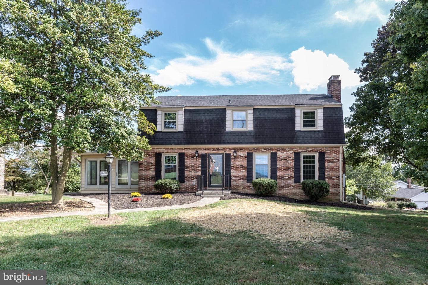 61 Ridge Road photo 1