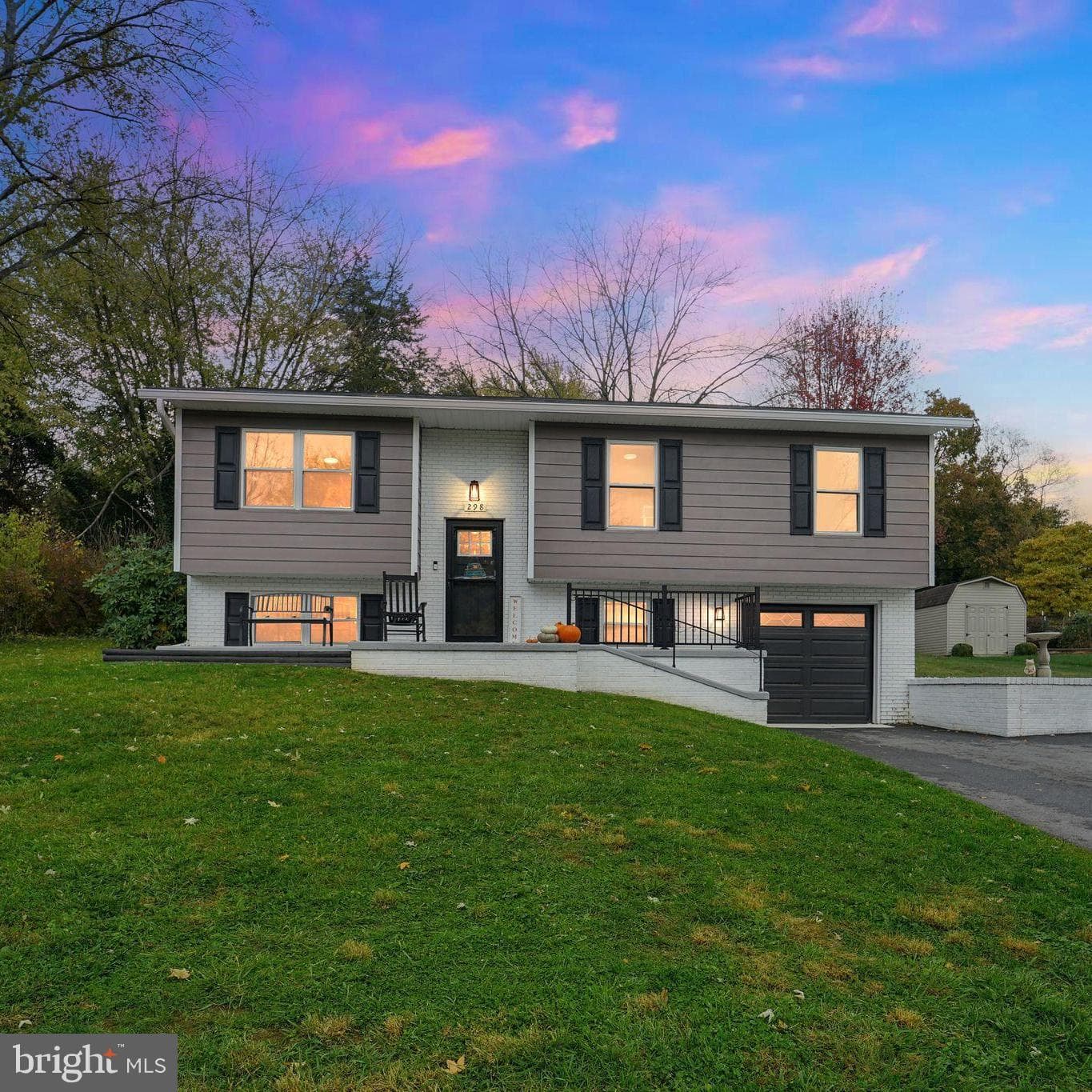 298 Jenny Drive photo 1