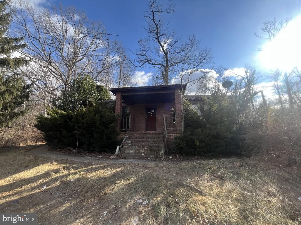 35 Houck Road photo 1