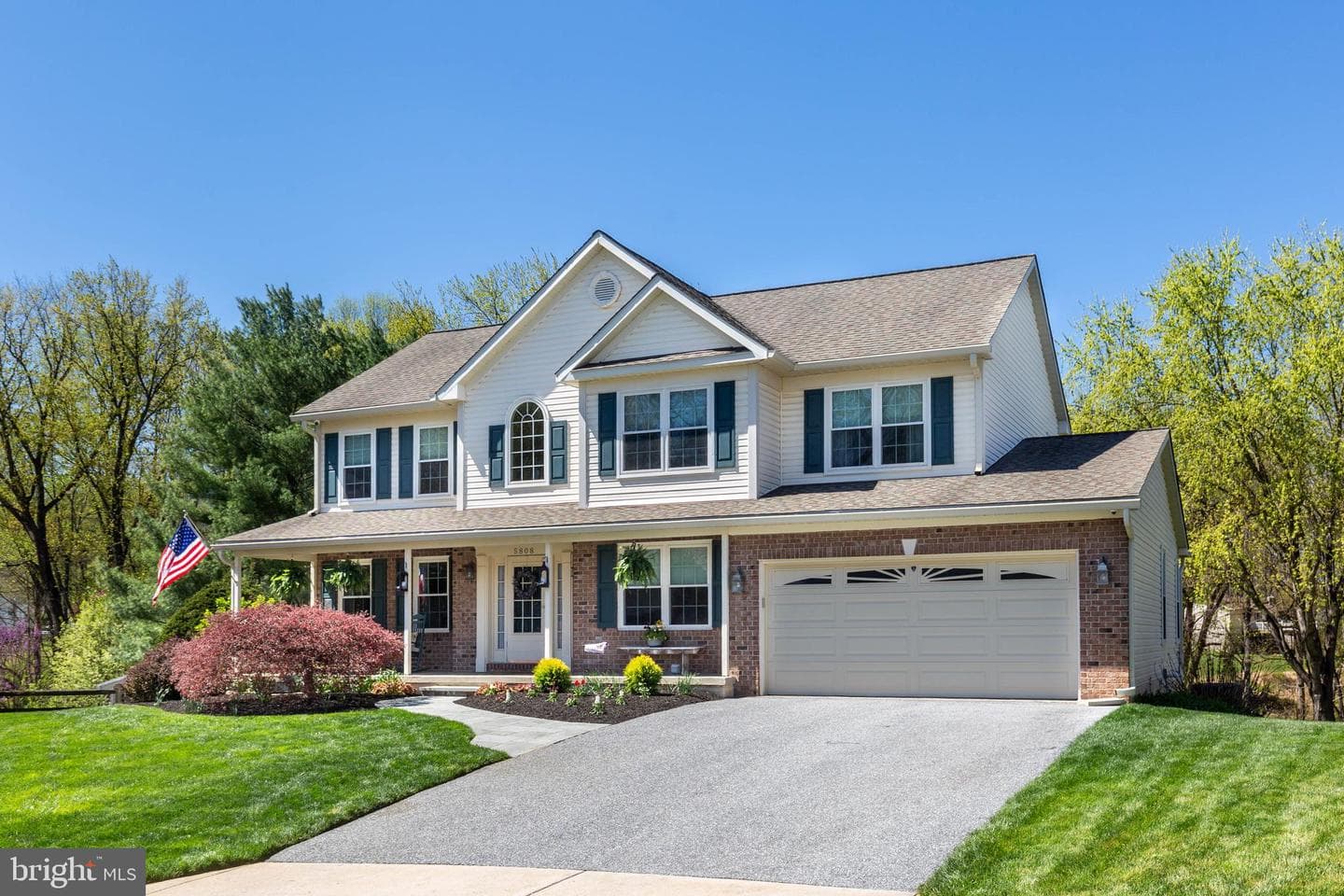 5808 Caves Court