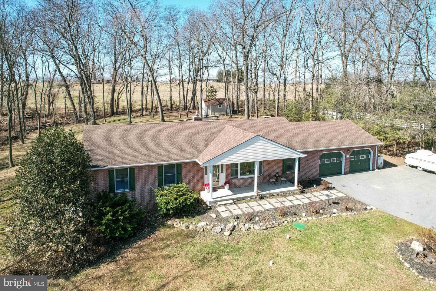 2970 Summer Drive photo 1